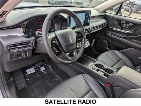 New 2025 Lincoln Corsair FWD w/ Equipment Group 101A image 8