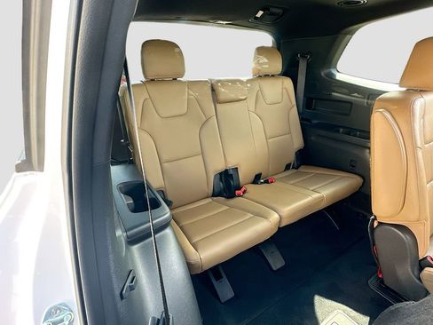 Certified 2021 Kia Telluride SX w/ Towing Package FWD image 29