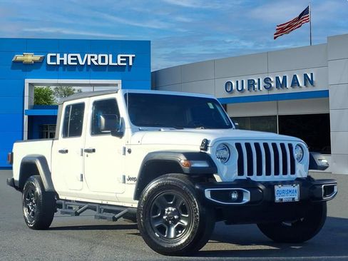 Used 2023 Jeep Gladiator Sport AWD/4WD image 1
