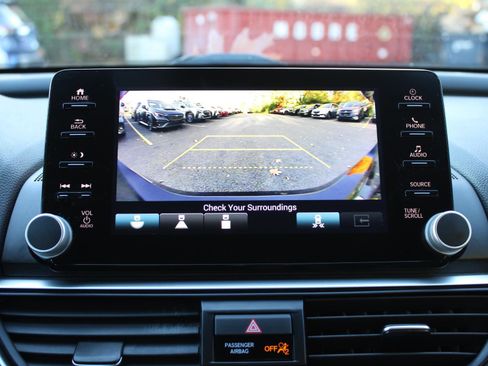 Used 2022 Honda Accord EX-L image 12