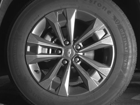 Used 2025 Chevrolet Equinox LT image 12