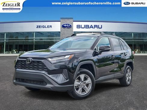 Used 2022 Toyota RAV4 XLE FWD image 1