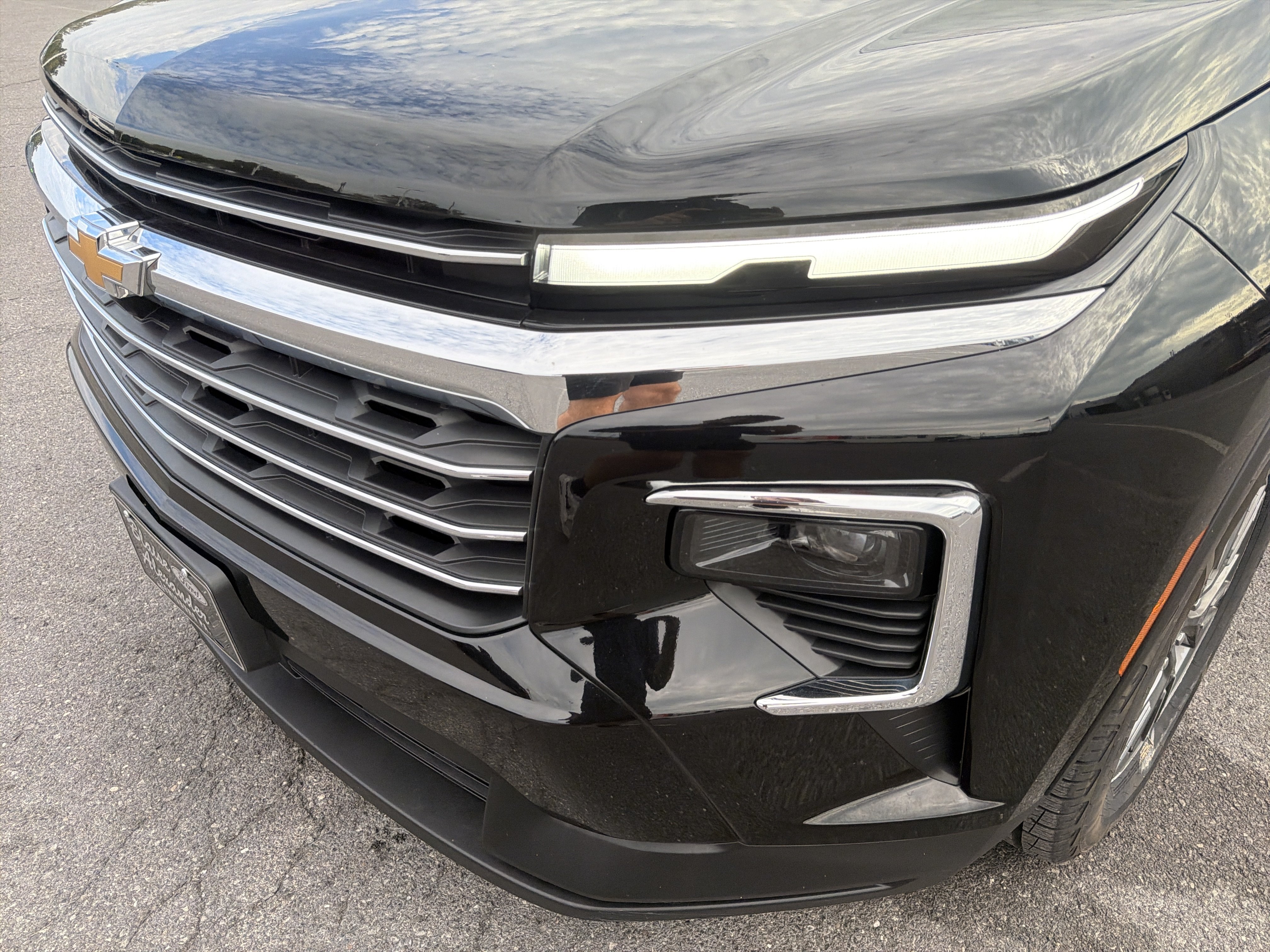 Used 2025 Chevrolet Traverse LT AWD/4WD image 10