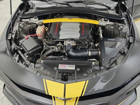 Used 2020 Chevrolet Camaro SS RWD image 47
