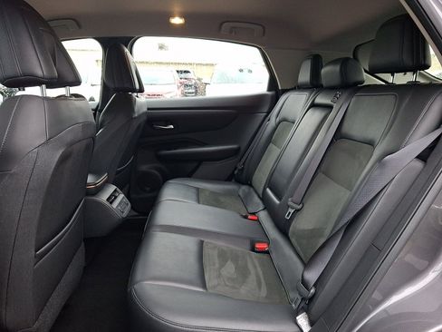 Certified 2023 Nissan Ariya FWD image 10