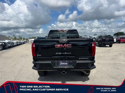 New 2026 GMC Sierra 2500 Denali w/ Denali Reserve Package AWD/4WD image 6