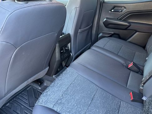 Used 2024 Chevrolet Colorado Z71 w/ Z71 Convenience Package 2 image 15