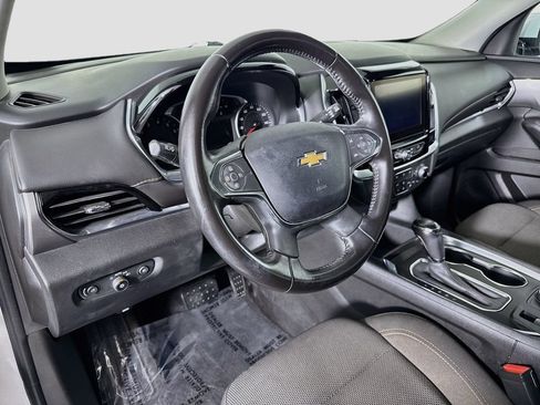 Used 2019 Chevrolet Traverse LT AWD/4WD image 9