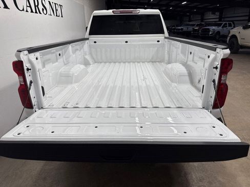 Used 2021 Chevrolet Silverado 2500 W/T w/ WT Convenience Package image 8