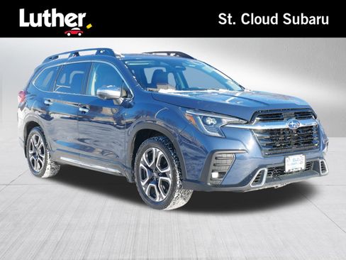 Used 2023 Subaru Ascent Touring image 1