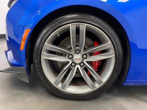 Used 2016 Chevrolet Camaro SS image 19