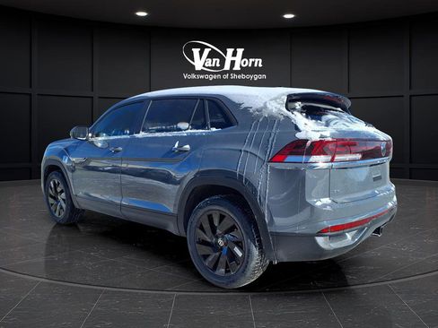 New 2026 Volkswagen Atlas Cross Sport SE AWD/4WD image 3