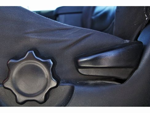 Used 2016 Toyota Tacoma SR5 image 12