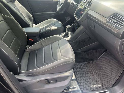 Used 2023 Volkswagen Tiguan SEL R-Line AWD/4WD image 21