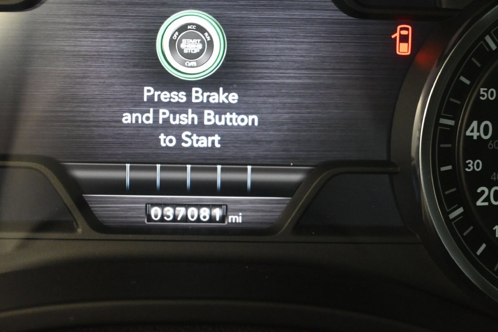 Used 2021 RAM 1500 Big Horn RWD image 12