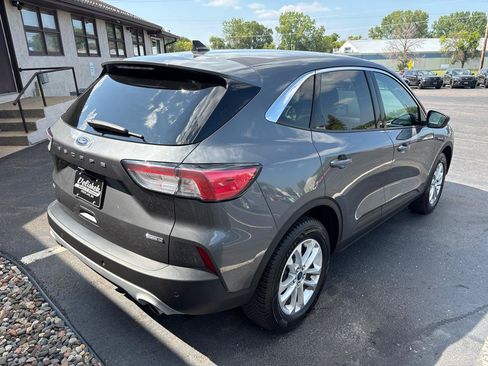 Used 2021 Ford Escape SE AWD/4WD image 3