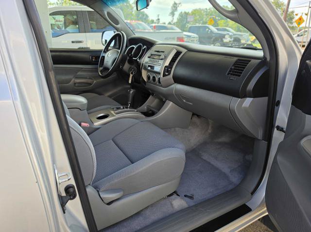 Used 2008 Toyota Tacoma PreRunner RWD image 14
