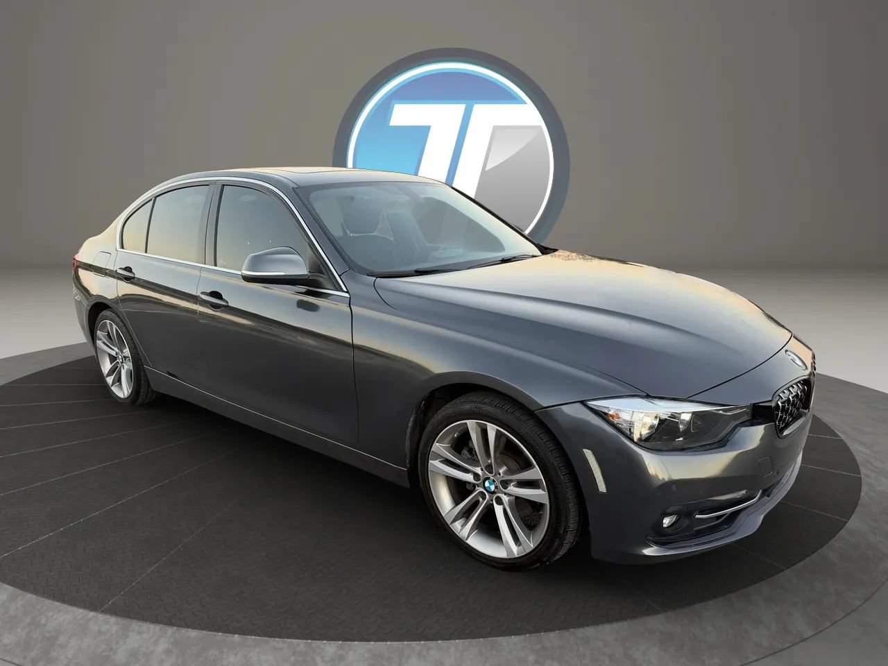 Used 2017 BMW 330i Sedan RWD image 7