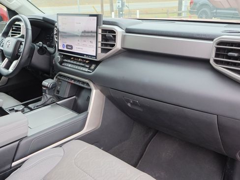 Used 2023 Toyota Sequoia Limited image 46