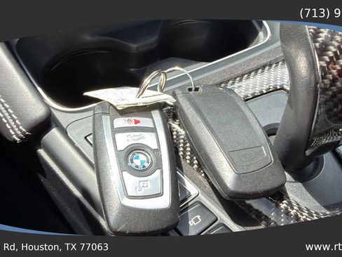 Used 2018 BMW M3 RWD image 66