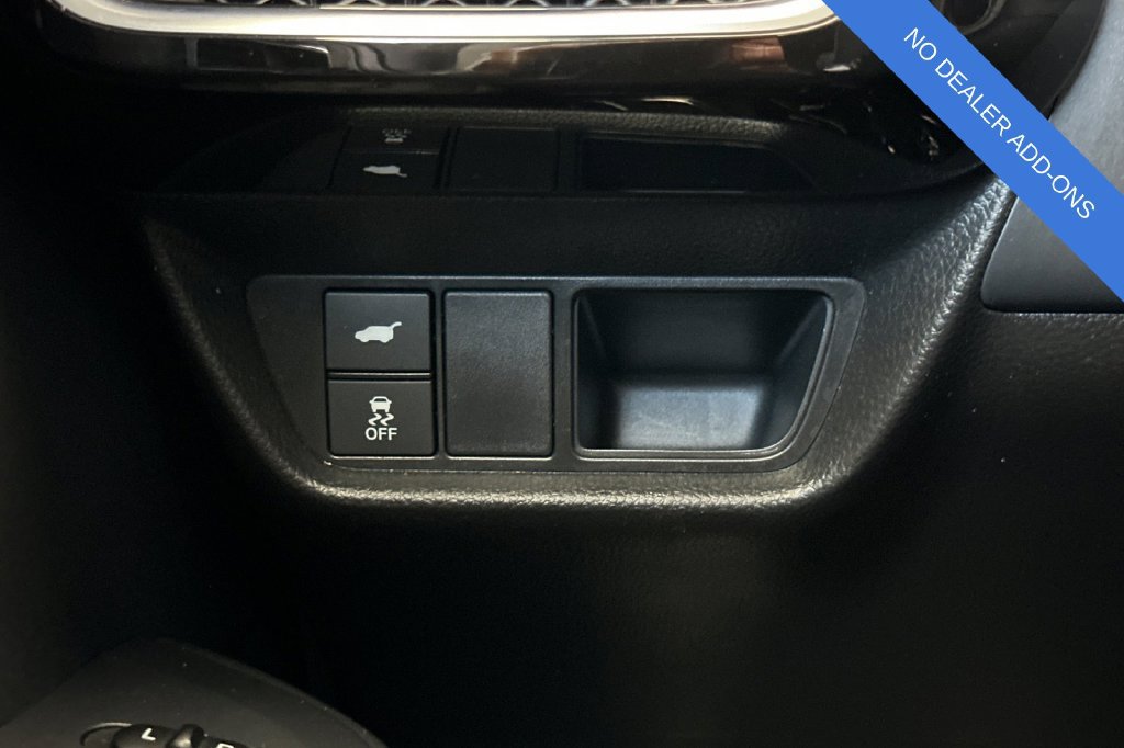 Used 2025 Acura ADX FWD image 31