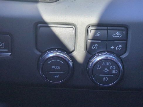 Certified 2022 GMC Sierra 1500 Denali image 22