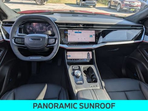 Used 2024 Jeep Wagoneer Launch Edition AWD/4WD image 27