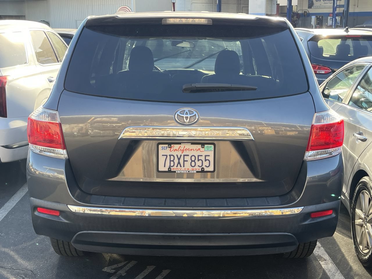 Used 2013 Toyota Highlander FWD image 4