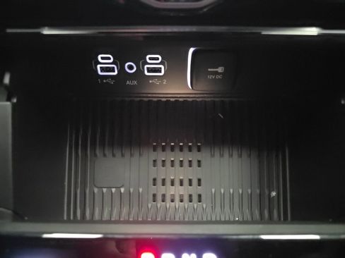 New 2026 Jeep Grand Cherokee Altitude image 26