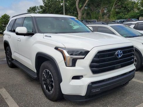 Certified 2024 Toyota Sequoia SR5 w/ SR5 Premium Package AWD/4WD image 1