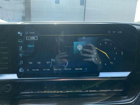 Certified 2024 Chevrolet Silverado 1500 LT image 37