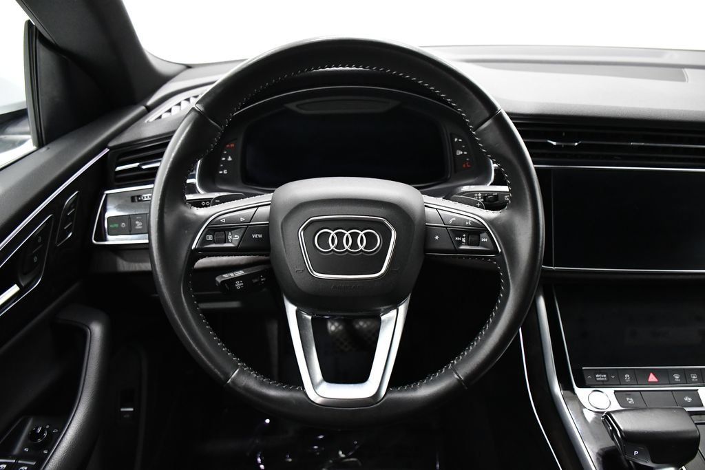 Used 2019 Audi Q8 Premium Plus w/ Premium Plus AWD/4WD image 9