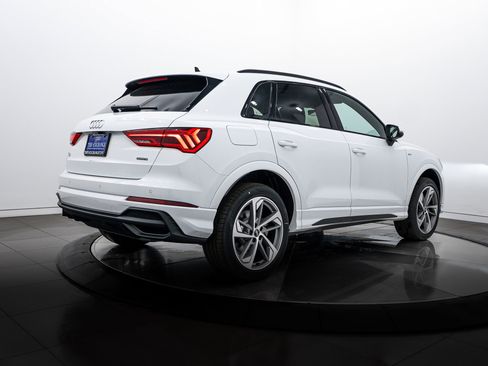 New 2025 Audi Q3 2.0T Premium image 4