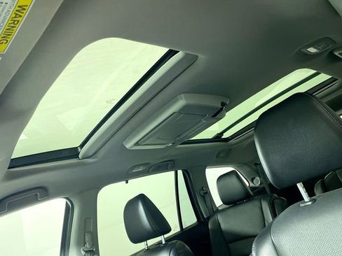 Used 2022 Honda Pilot Elite image 19