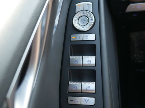 Certified 2025 Genesis G80 3.5T Sport Prestige image 28