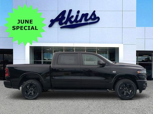 New 2026 RAM 1500 Big Horn AWD/4WD image 1