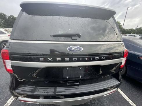 Used 2024 Ford Expedition XLT AWD/4WD image 10