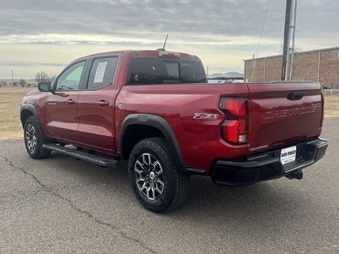 Used 2024 Chevrolet Colorado Z71 w/ Z71 Convenience Package 2 image 4