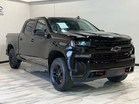 Used 2019 Chevrolet Silverado 1500 LT Trail Boss image 4