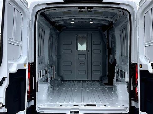 New 2026 Ford Transit 250 148 Medium Roof RWD image 11