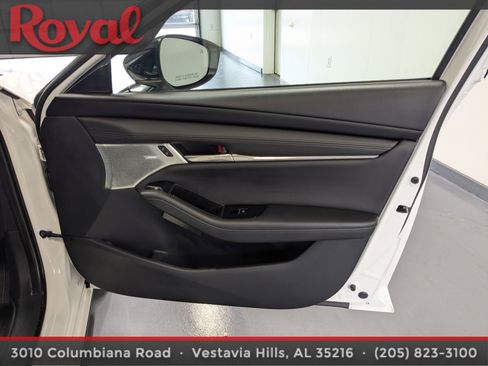 Used 2021 MAZDA MAZDA3 AWD 2.5 Turbo Hatchback image 7