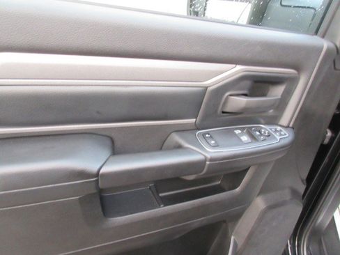 Used 2023 RAM 2500 Tradesman image 19