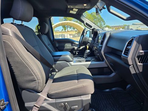 Used 2016 Ford F150 XLT w/ Equipment Group 302A Luxury AWD/4WD image 18