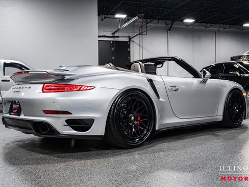 Used 2014 Porsche 911 Turbo image 5