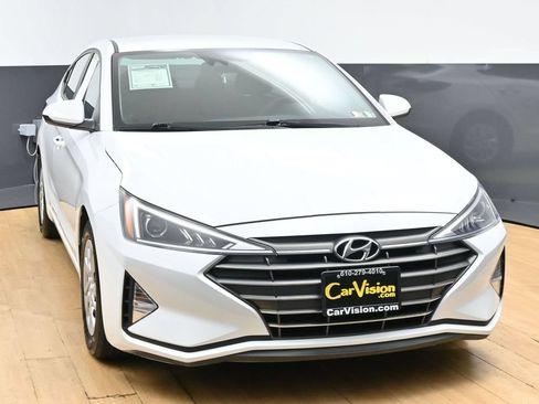 Used 2020 Hyundai Elantra SE w/ Cargo Package (C1) FWD image 4