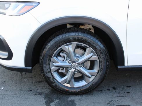 New 2026 Honda HR-V LX image 6