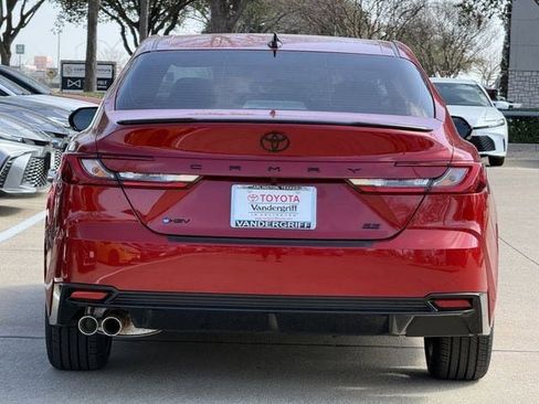 New 2026 Toyota Camry Hybrid image 5