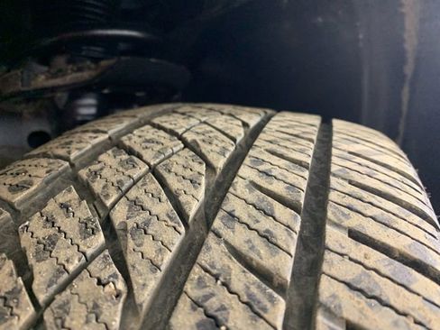 Used 2021 Jeep Cherokee Limited image 34