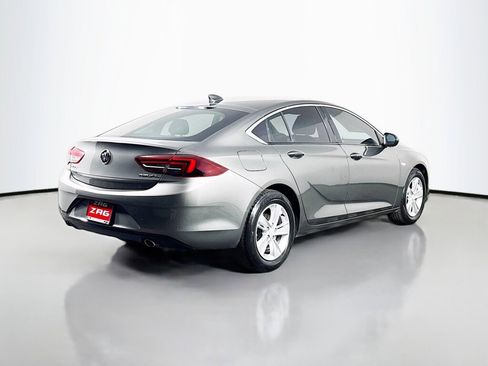 Used 2018 Buick Regal Preferred FWD image 5