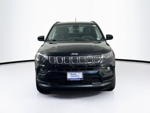 Used 2022 Jeep Compass Latitude AWD/4WD image 2
